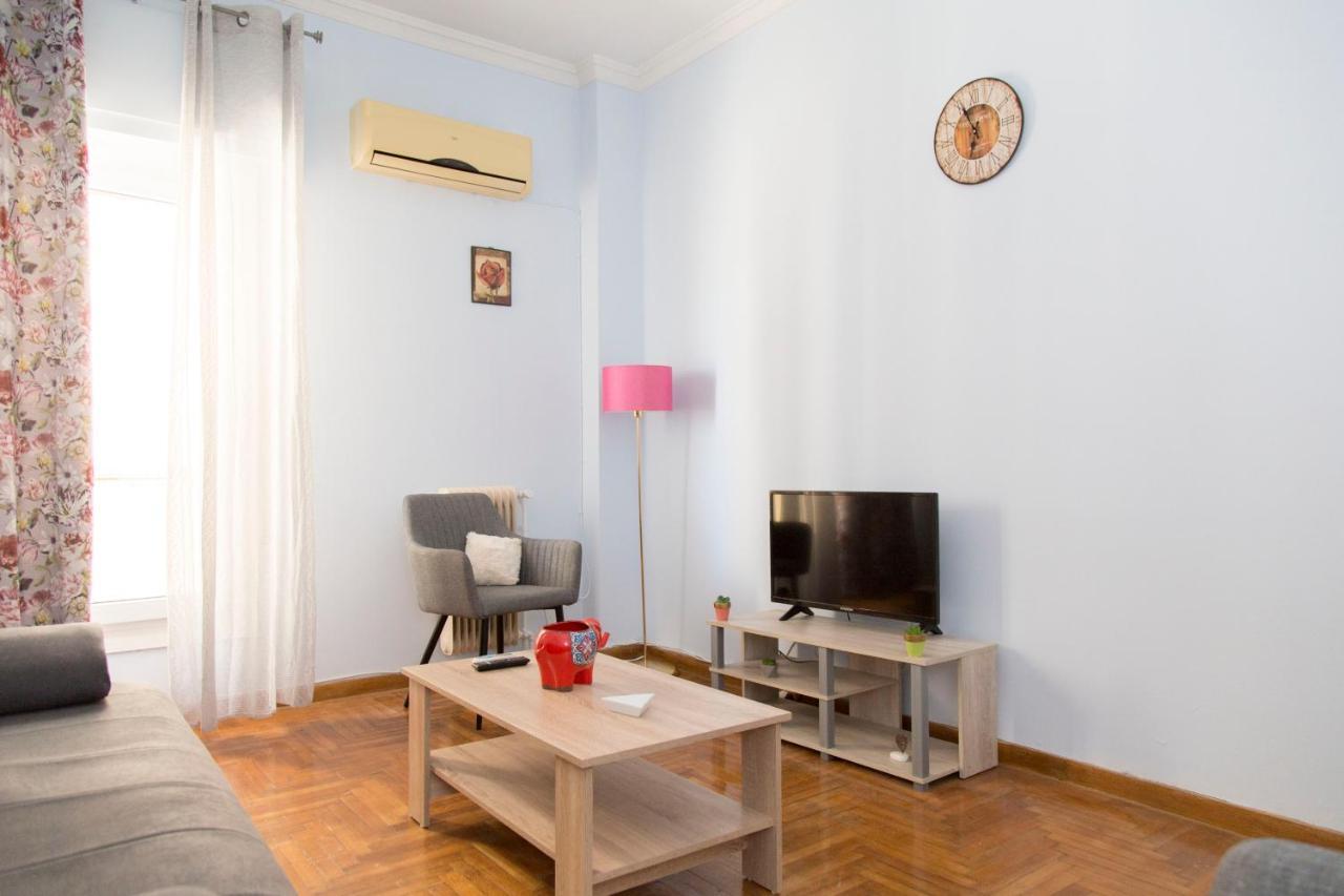 Aris Apartment นาฟปลิโอ ภายนอก รูปภาพ